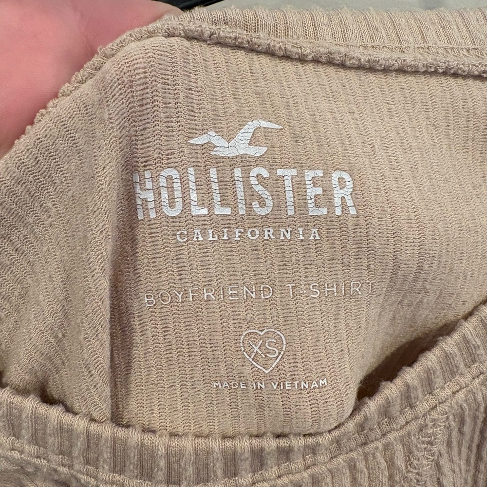 Hollister Boyfriend Shirt - Picture 3 of 4